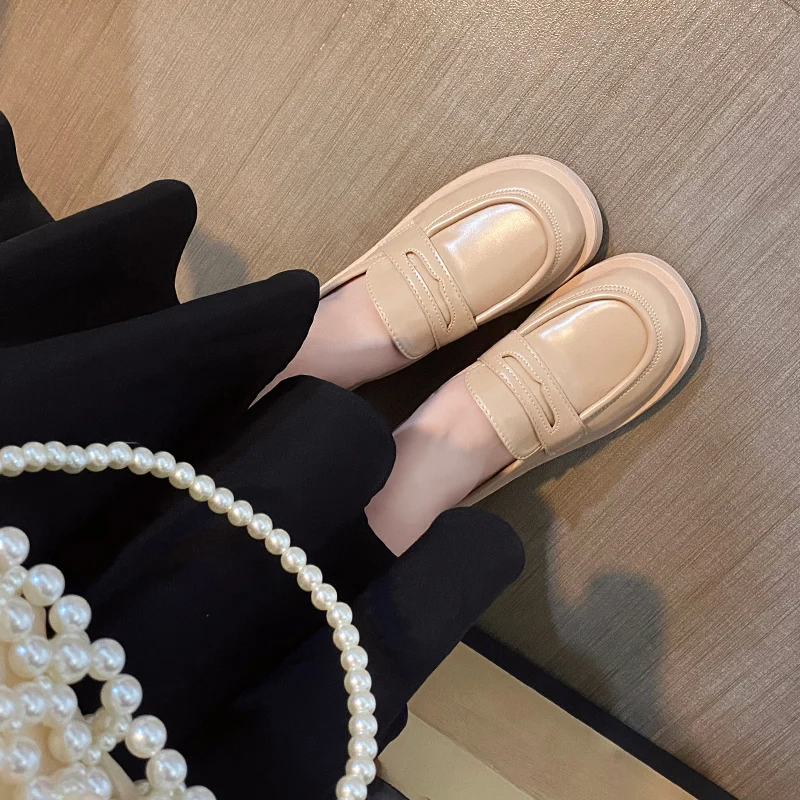 

Female Shoes Slippers Casual Loafers Platform Med Cover Toe Slides 2021 Luxury Summer Flat Basic Rubber PU Fashion Flat Shoes Fe