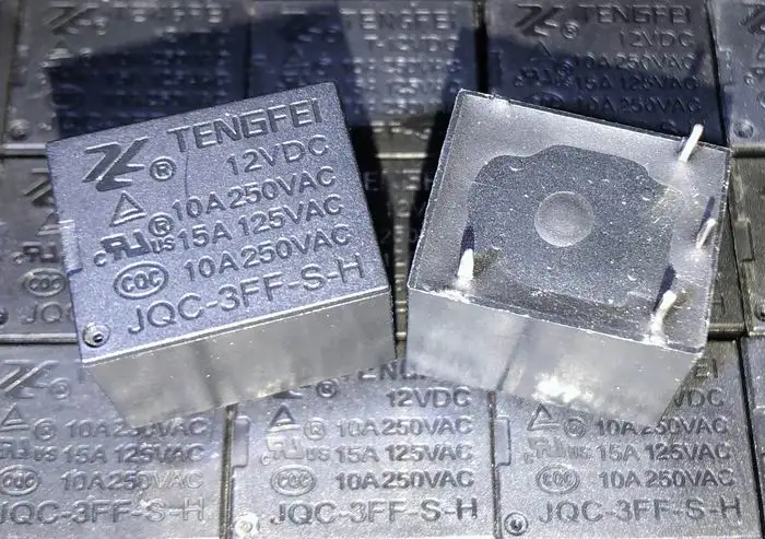 Новая модель Φ 12 В постоянного тока/24 тока/Φ (24 В-12 а/15 а) Реле 4Pin |