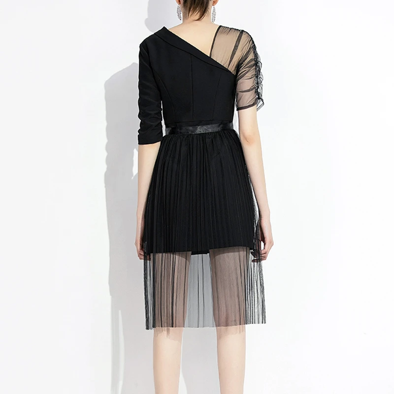 Женское Сетчатое платье TWOTWINSTYLE летнее черное лоскутное оверсайз с асимметричным