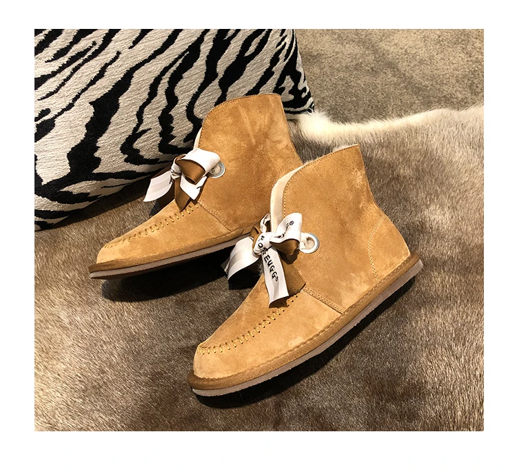Зимние сапоги без каблуков; женская обувь с круглым носком из плюша; Zapatos De Mujer; Водонепроницаемая Толстая теплая шерстяная обувь; зимние короткие сапоги с бантом и помпонами;
