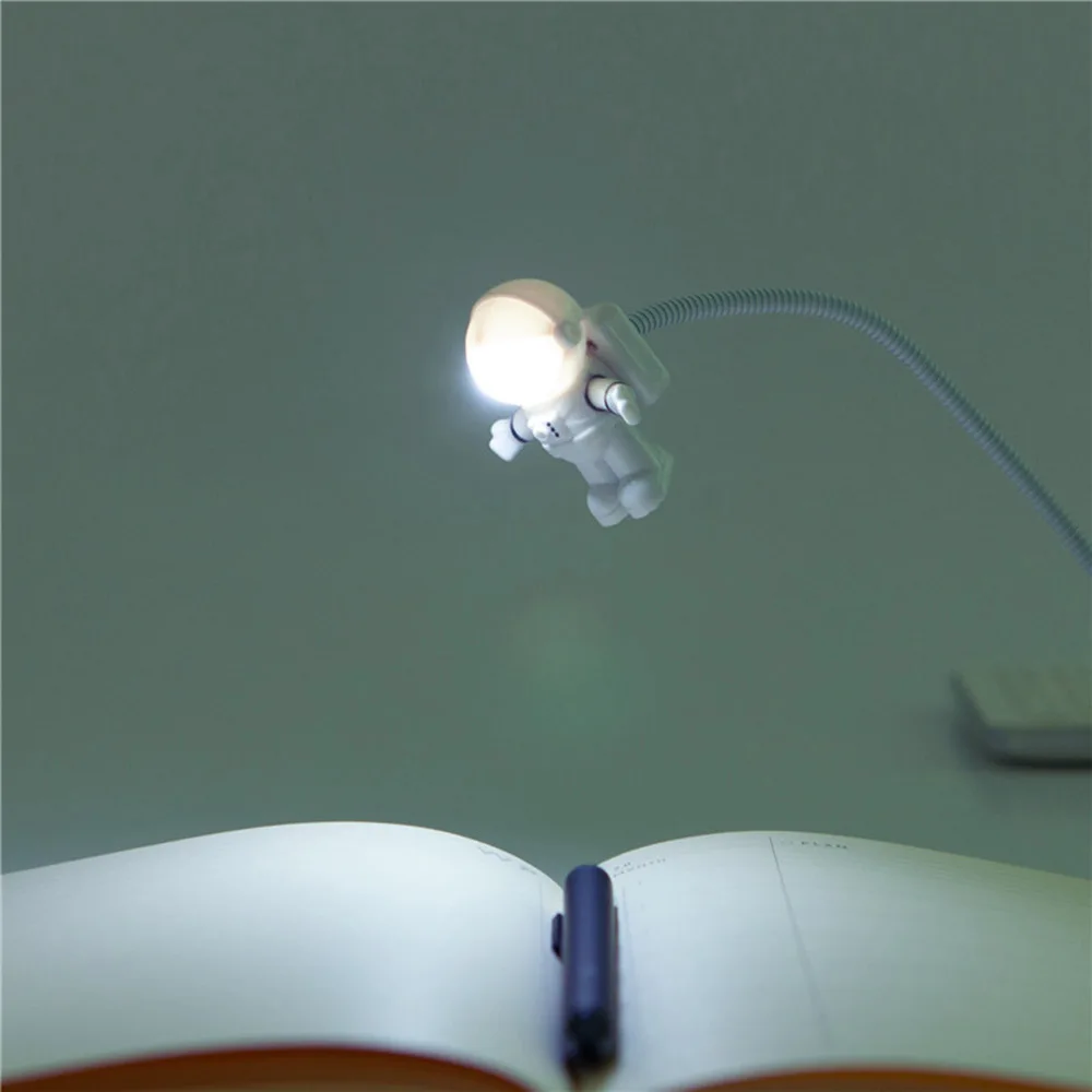 Светодиодный ночник космонавта компактный USB энергосберегающий креативный