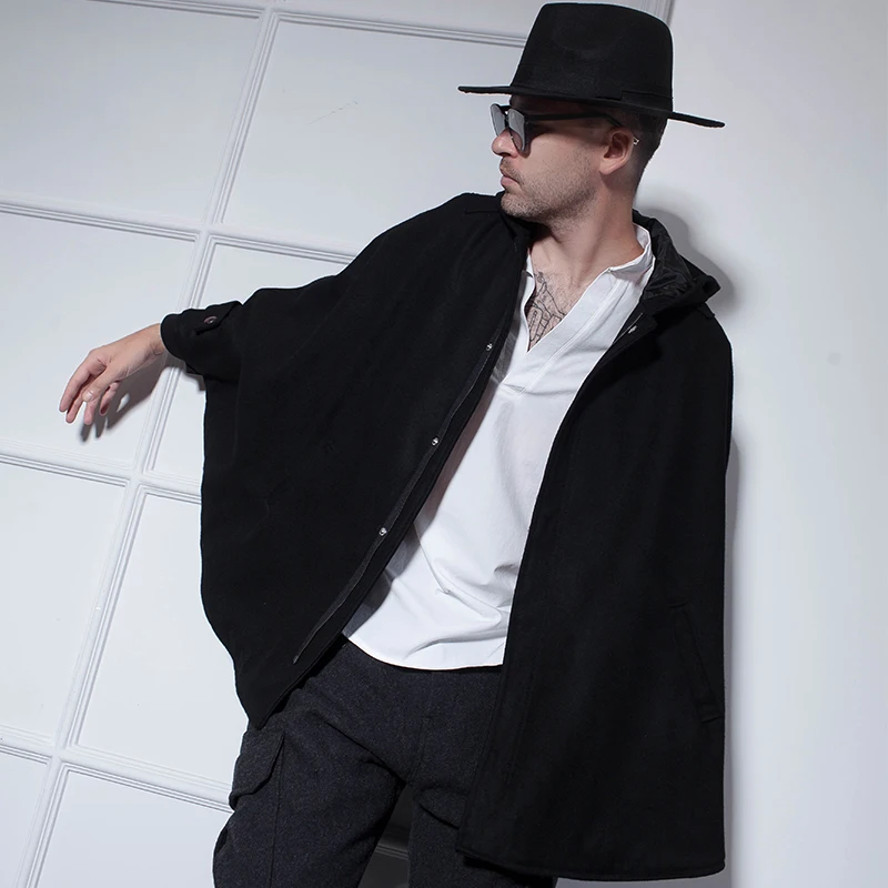 

Autumn and Winter Men's Thick Coat Bat Shirt Short Woolen Coat Woolen Coat Europe and The United States Simple Wild Hooded Cape