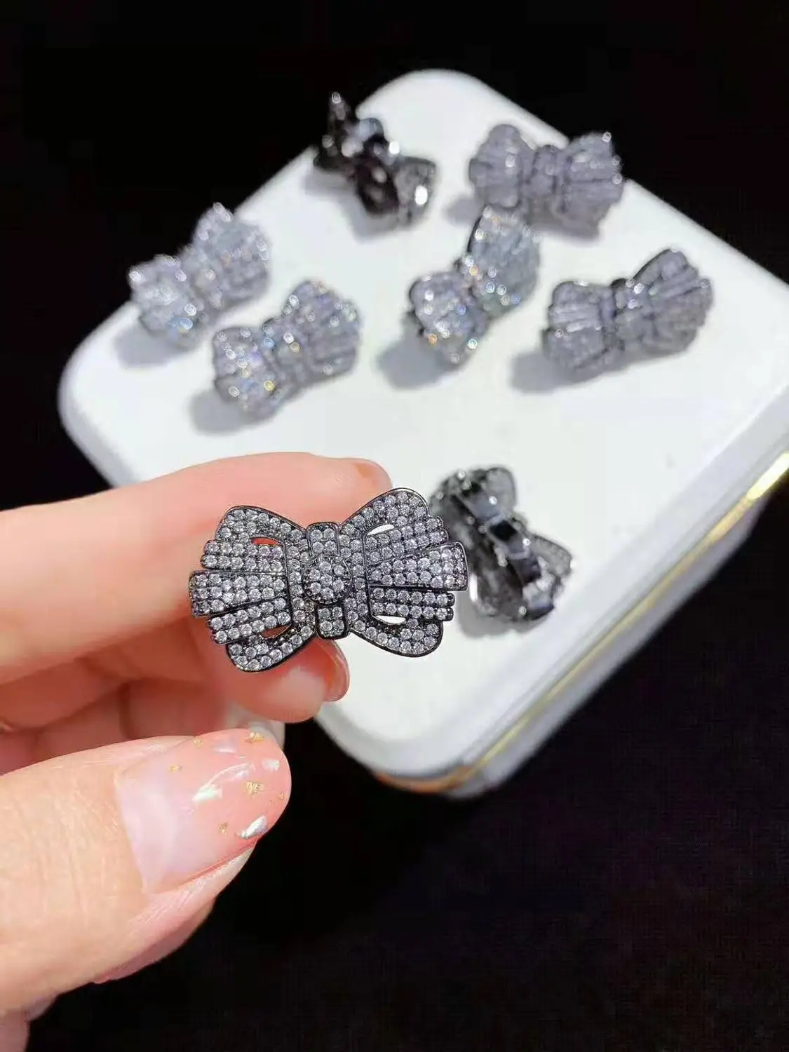 

High-grade four color zircon micro inlay beautiful bowknot pendant fashion long sweater chain link clasp 2pc/lot accessories