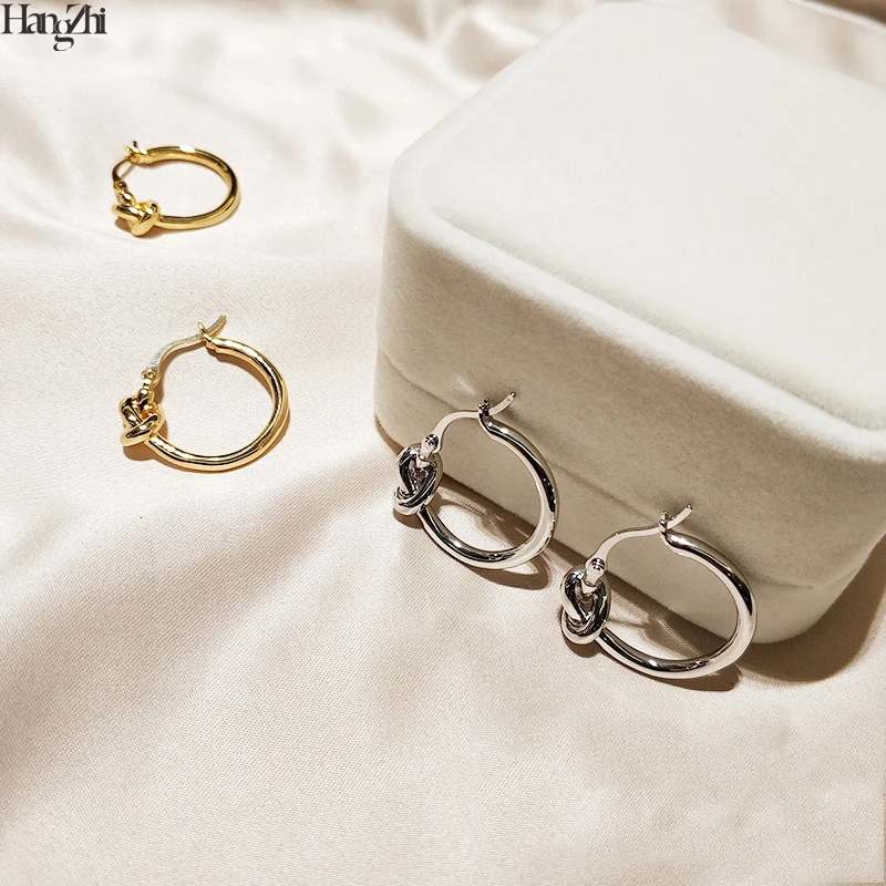 

Hangzhi 2020 French Elegant New Simple Personal Hoop Earrings Metal Wind Knotted Circle Ring Earrings for Men and Women Jewelry