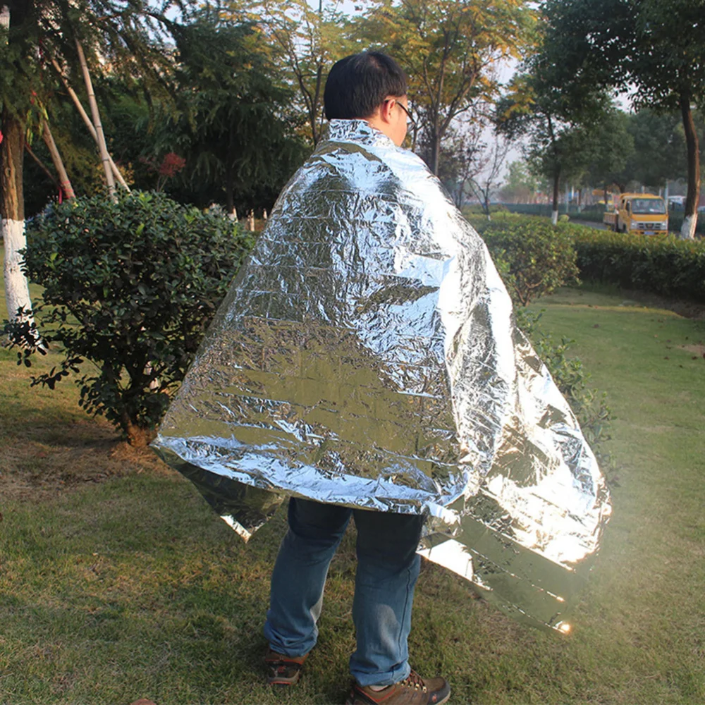 

Outdoor Hiking Climbing Emergency Survival Sleeping Blanket Reflective Blanket (Silver)