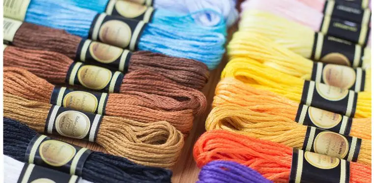 Нитки полиэстер. 多 執 行 緒 python threading. Thread картинка. Gutermann perma core 36 хаки. Нитки для машинки.