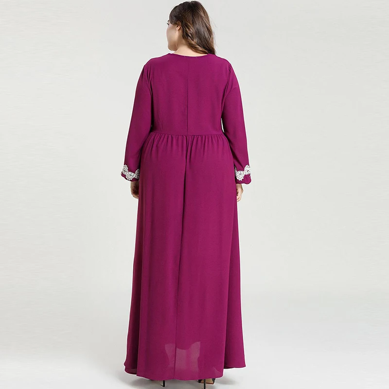 

Latest Plus Size Fashionable Arab European Women's Plus Size Dress For Women Embroidered Big Muslim Casual Long Skirt Robe