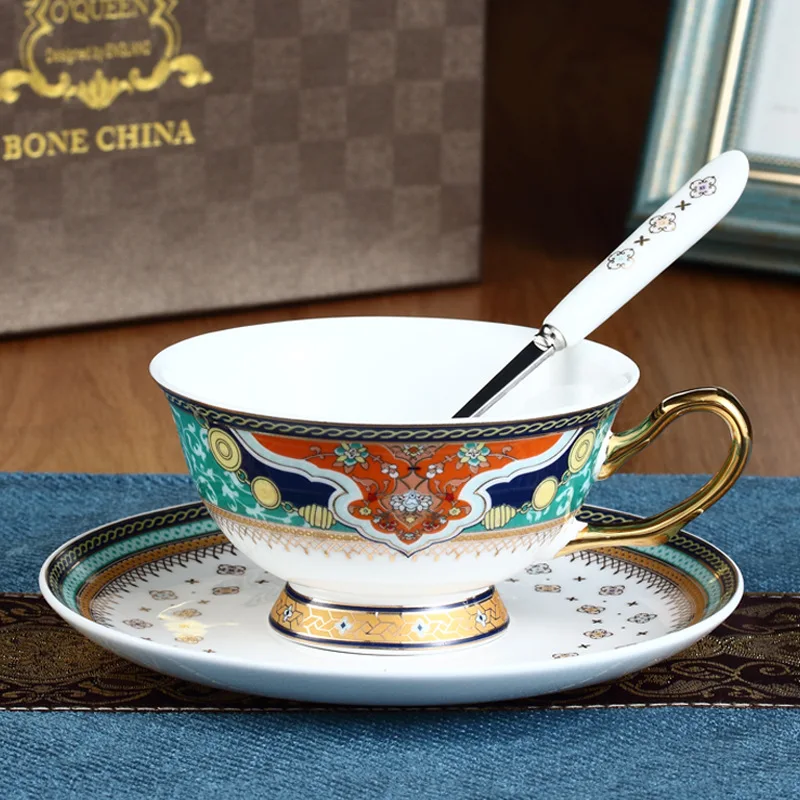 

Porcelain Bone China Coffee Cup and Saucer Luxury Vintage Ceramics Tea Sets Modern Cups Cafe Kitchenware Tazas Para Drinkware