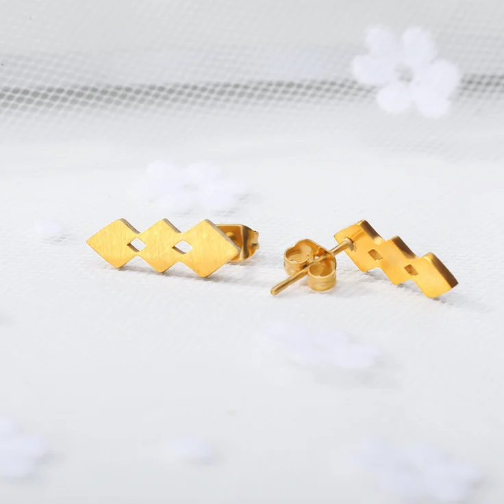 Серьги гвоздики в форме сердца с квадратным дизайном Элегантные Модные женские