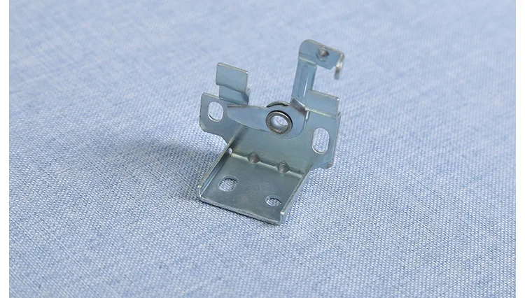 Кронштейн типа паук для алюминиевых жалюзи 25 мм горизонтальные