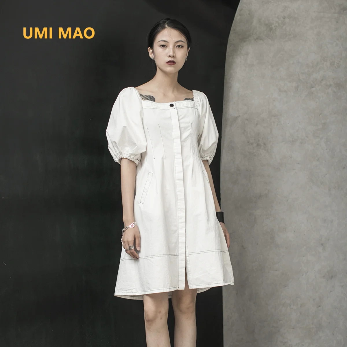 

UMI MAO Yamamoto Dark Style Contrast Line Playful Puff Sleeve Princess Sexy Dress Women Off White