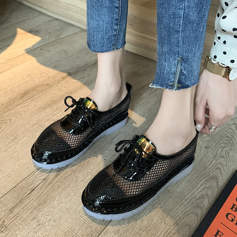 

Fashionable colorful mesh sandals exquisite summer women's shoes 2020 summer new wild flat bottom breathable mesh shoes Z604