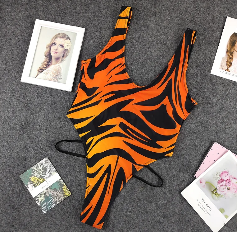 Женский Цельный купальник с принтом пламени монокини открытой спиной и высоким