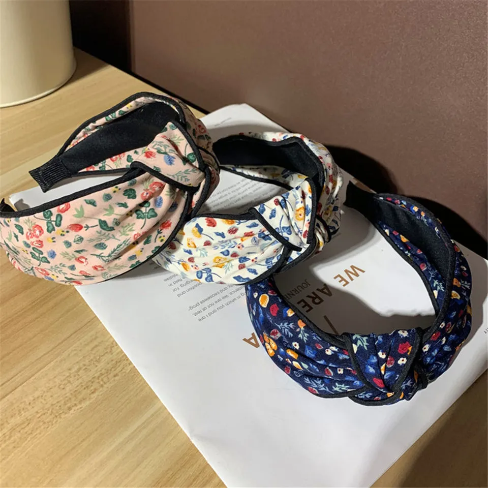 

Sweet Hair Accessories For Women Floral Printing Headband Knotted Hair bands Girls Print Floral Hair Hoop Headwear Girls Turban