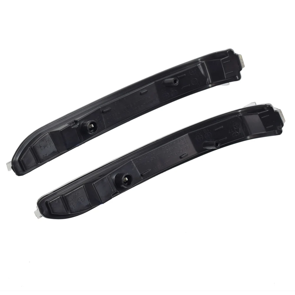 

2pcs For Kia K3 Forte Cerato 2019 2020 Flowing Water Blinker Flashing Light Dynamic Turn Signal Light Side Mirror Light LED