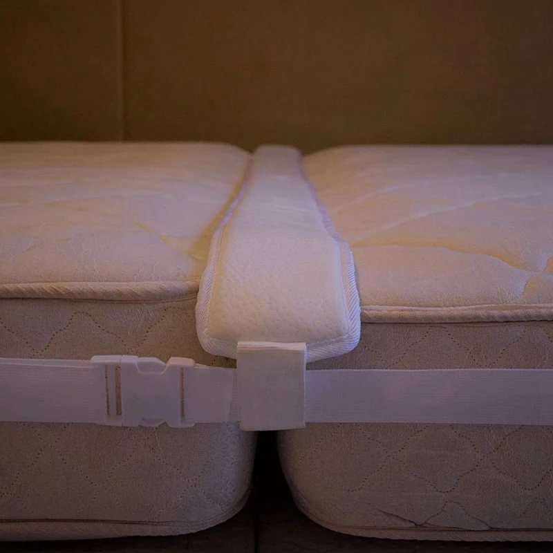 Комплект для преобразования двух односпальных и больших кроватей-наполнитель в