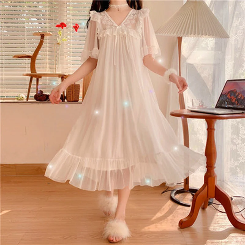 Princess Style Nightdress 2021 New Korean Summer Nightgown Vintage Lace White Dress Kawaii Bow Ruffles Sleepdress Soft Home Wear