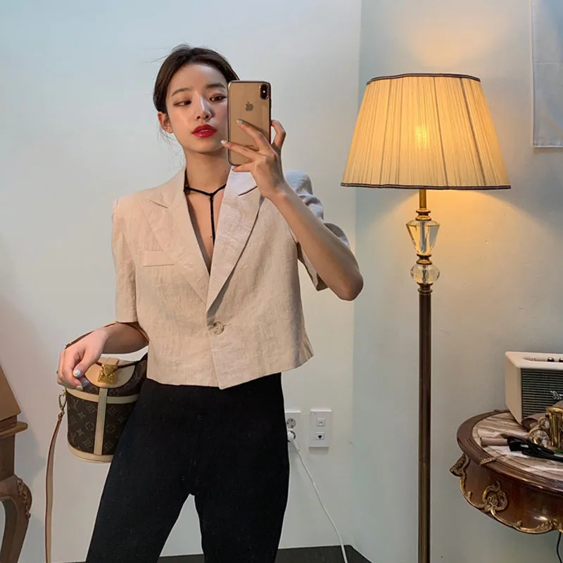 

2021 Spring women Office casual short coat Buttons lapel Suits jacket Short Sleeve Tops fashion OL Notched Collar Blazer Mujer