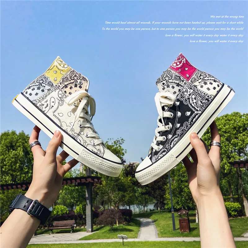 

High Top Men's 2021 Printed Black Canvas Shoes Vulcanize Shoes Women Stars Casual Skateboarding Shoes Classic Sneakers