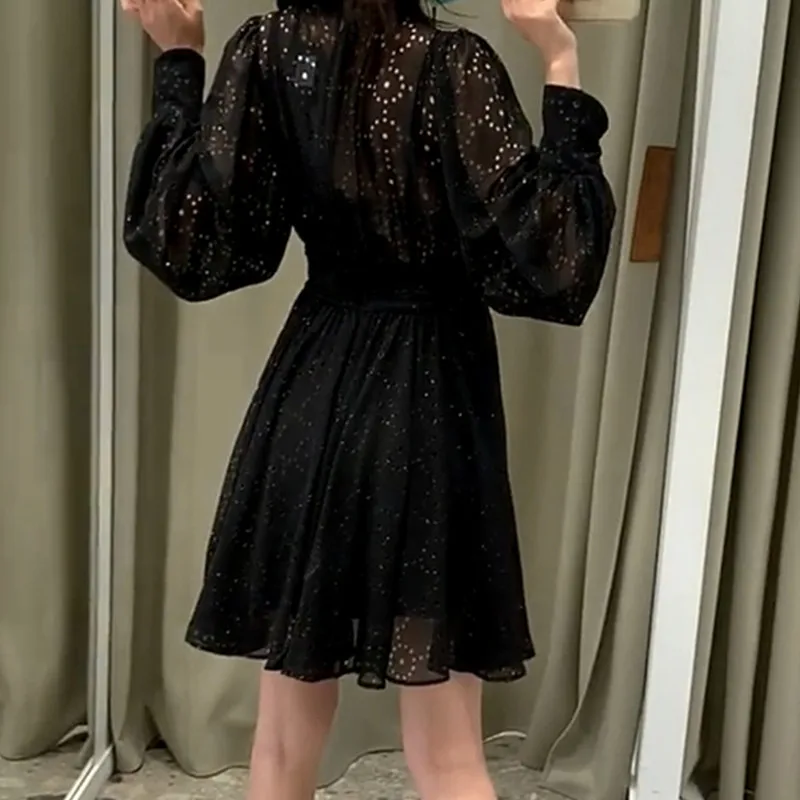 

Fadan 2020 autumn and winter new women's V-neck hollow waist pleated long sleeve dress MFP