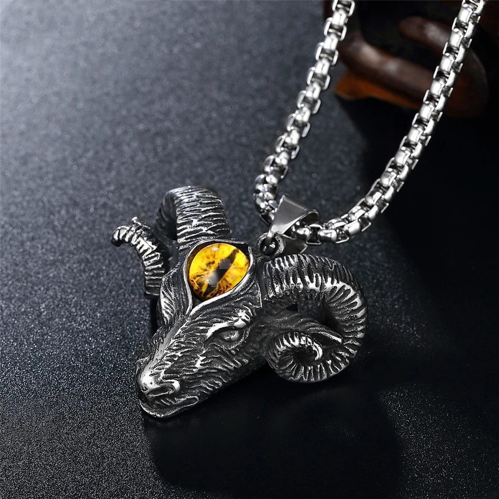 

Loredana Fashion Exquisite Hell Series Jewelry Necklace For Men.Retro Style Semi - Gem With Horn Skull Stainless Steel Necklace