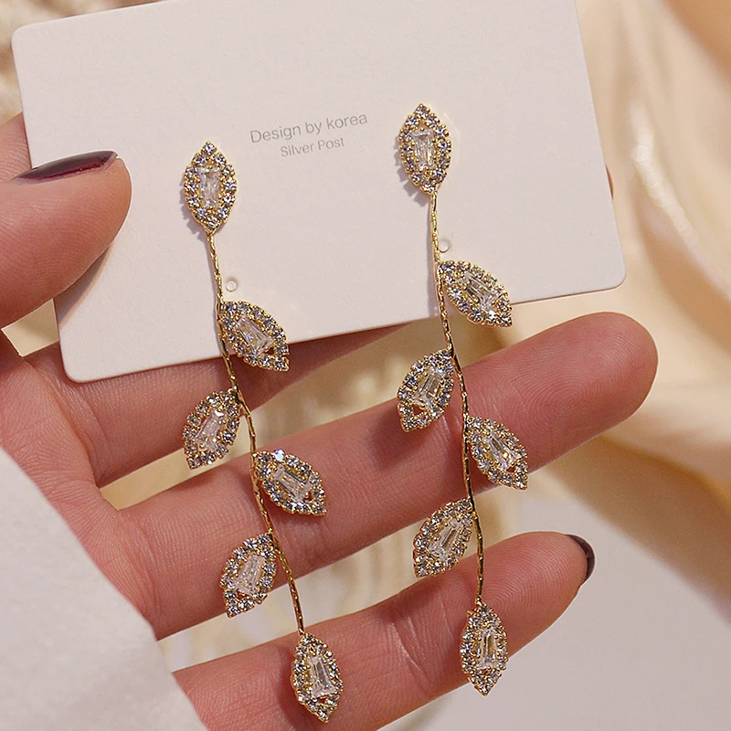 

Korean Hot 14k Real Gold Jewelry Tassel Leaves Earrings for Women Top High Quality AAA Shiny Zirconia S925 Silver Needle Gift