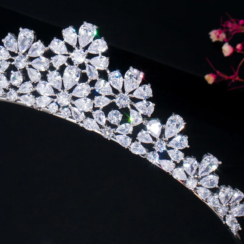 Pera блестящий цветок кубический цирконий кристалл элегантный головной убор