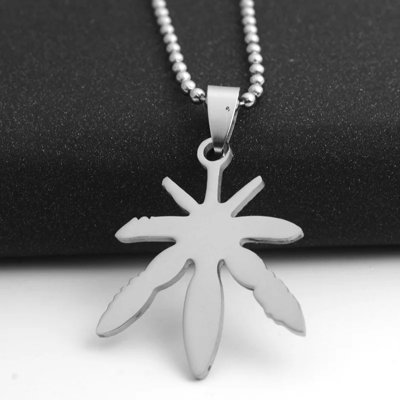 

European American Canada Jamaica Hemp Maple Leaf Necklace African Plants Tree Weed Foliage Leaves Stainless Steel Necklaces