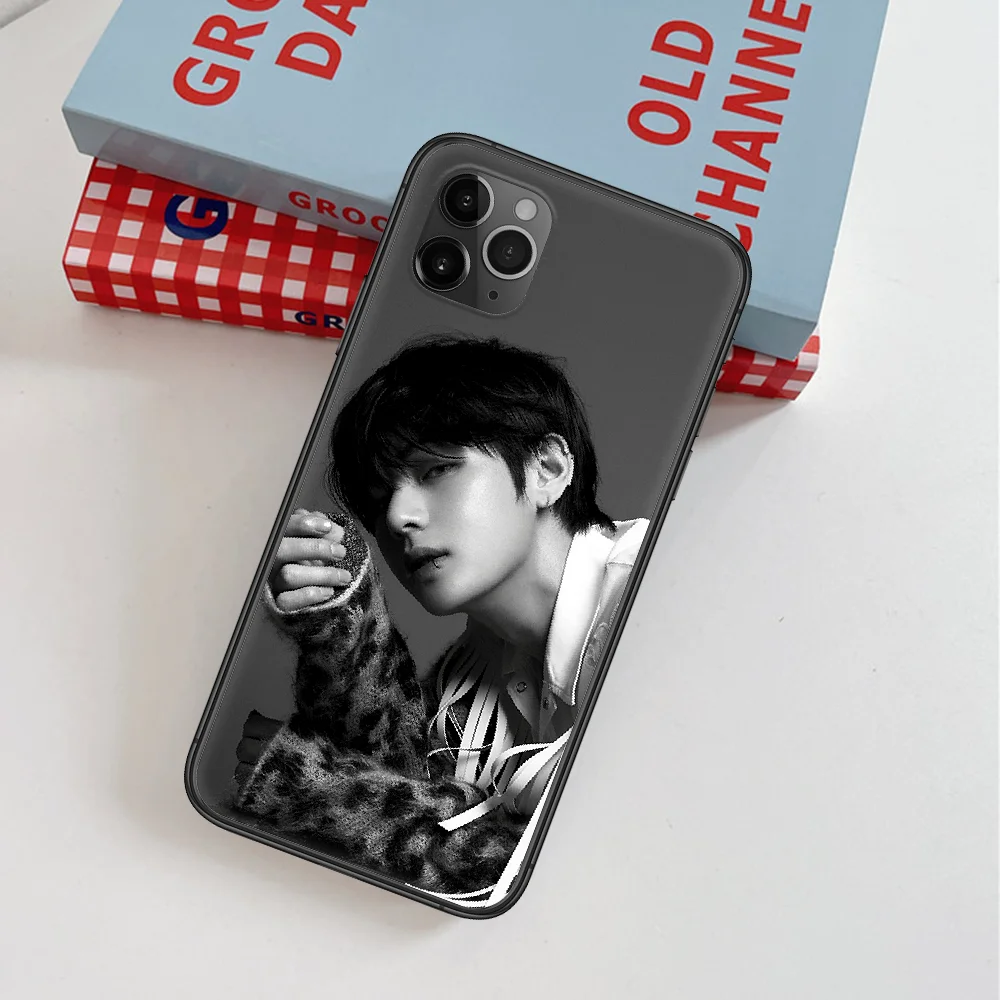 

Bangtan Boys Kim Tae Hyung KPOP Phone Case For IPhone 4 4s 5 5S SE 5C 6 6S 7 8 Plus X XS XR 11 12 Mini Pro Max 2020 black Funda