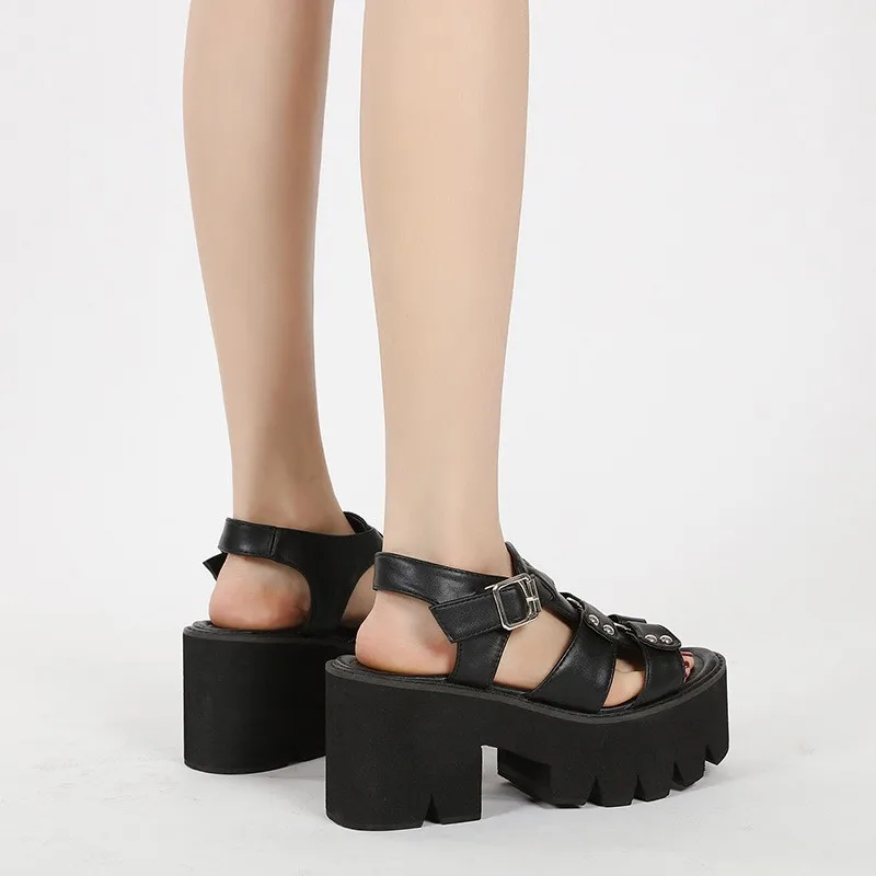 

Punk Rivets Platform Sandals Women Japan Style Harajuku Chunky Heel Rome Sandals Gothic Ladies Buckle Footwear Plus Size 42