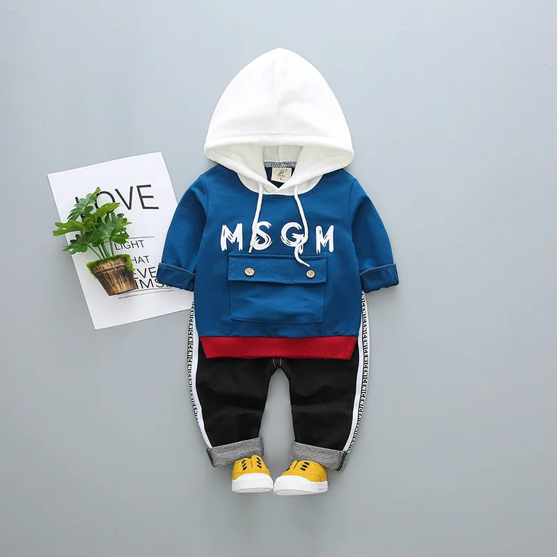 Комплекты одежды для маленьких мальчиков весенне-осенние беговые костюмы