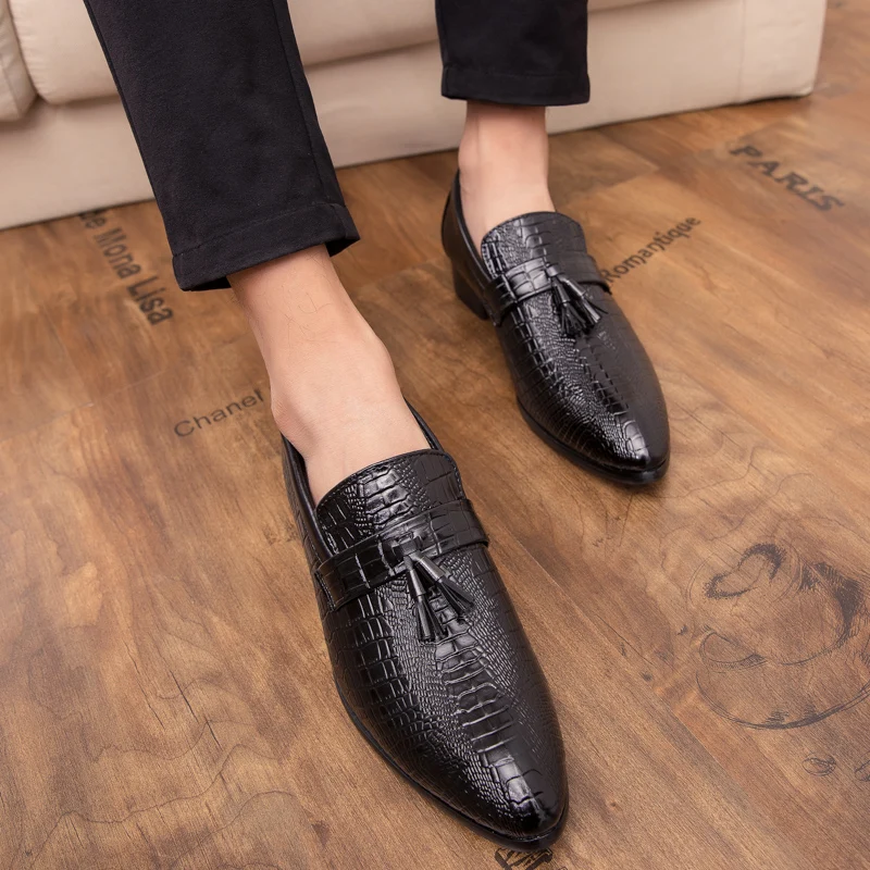 Men's Loafers Italian Tassel Casual Leather Men Shoes outdoor Designer Scrub Slip On tassel Wedding Footwear Man's shoes a4 | Обувь