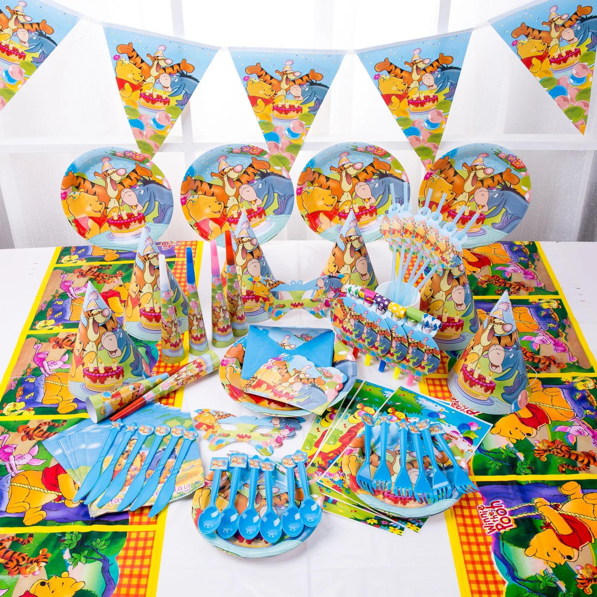 

Winnie the pooh, conjunto de temas de aniversário de crianas, suprimentos para festa infantil, copos, toalha e prato de palha