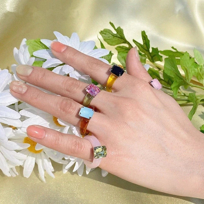 

Korea Chic Colorful Transparent Resin Acrylic Rings Hot Morandi Color Light Ring Women Party Jewelry Ring Set
