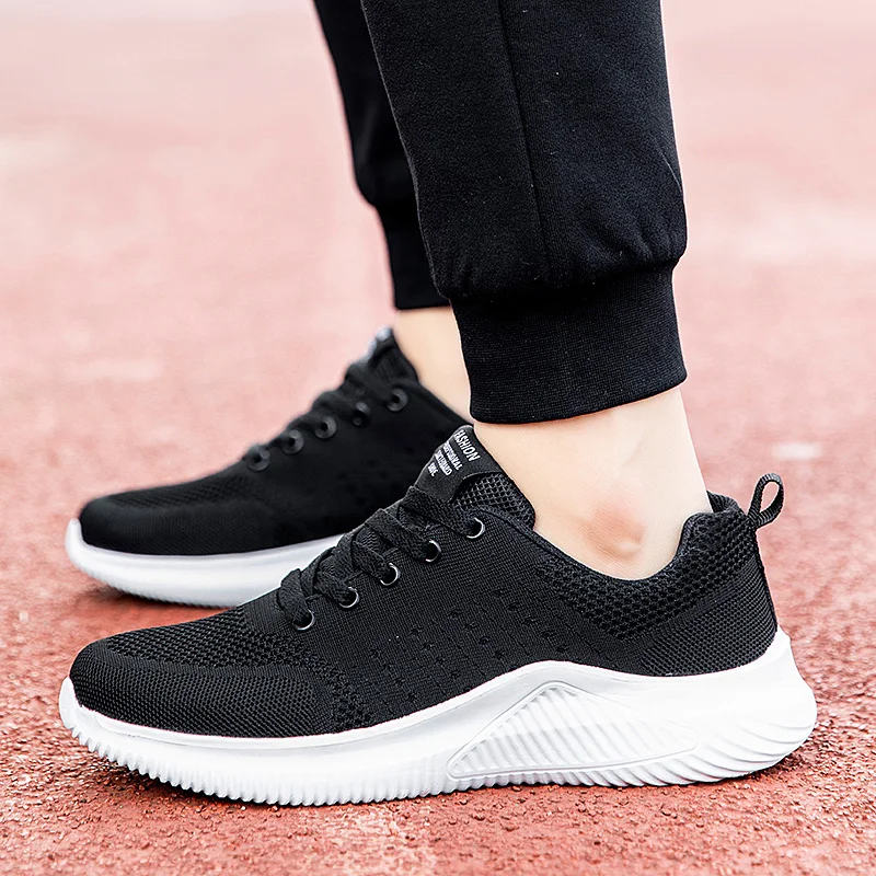 

2021 new man Fashion Sneakers High Quality Casual Running Shoes Lightweight