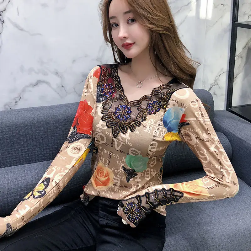 

Fashion T-shirt Women 2021 New V-neck Hollow Hot Drilling All-match Long-sleeved Slim Bottoming Shirt Top Women