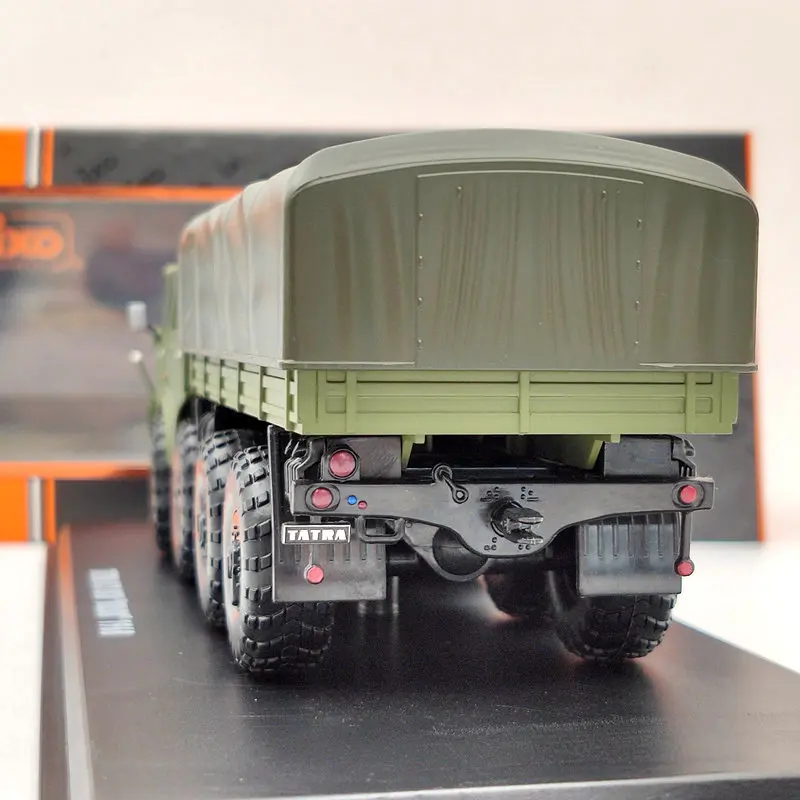IXO 1/43 Tatra 813 8X8 KOLOS 1968 TRU025 советский военный грузовик литье под давлением модели