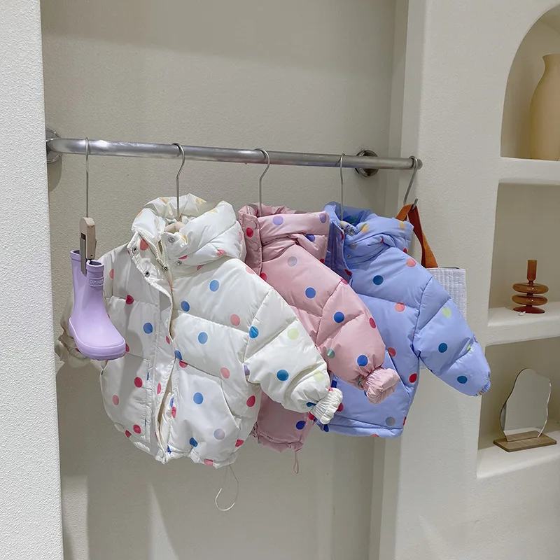 

Детская зимняя куртка в горошек, с капюшоном