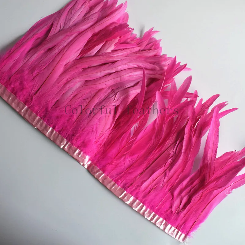 1 Ярд Перьевые обрезки петуха 25-30см, Кок, нанизанный на нитку, Украшение для платья / юбки / костюма карнавала