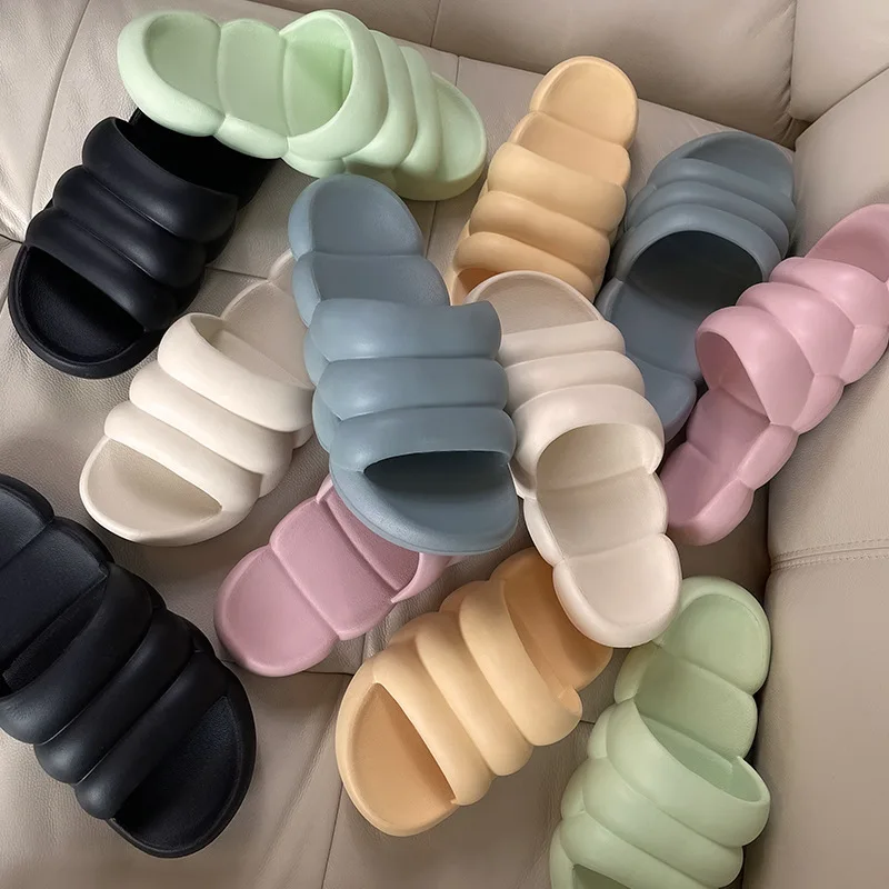2021New Thicker EVA Couple Style Thick Sole Soft Indoor Slippers Men Women Anti-slip Sandals Summer Bathroom Bath Platform Shoes