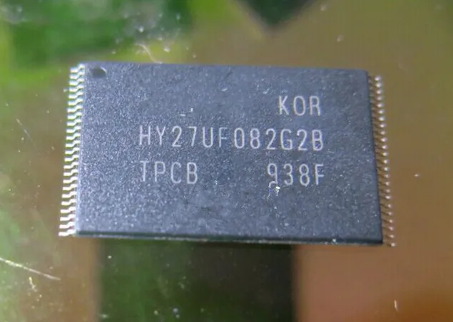 hy27us08121a tpcb