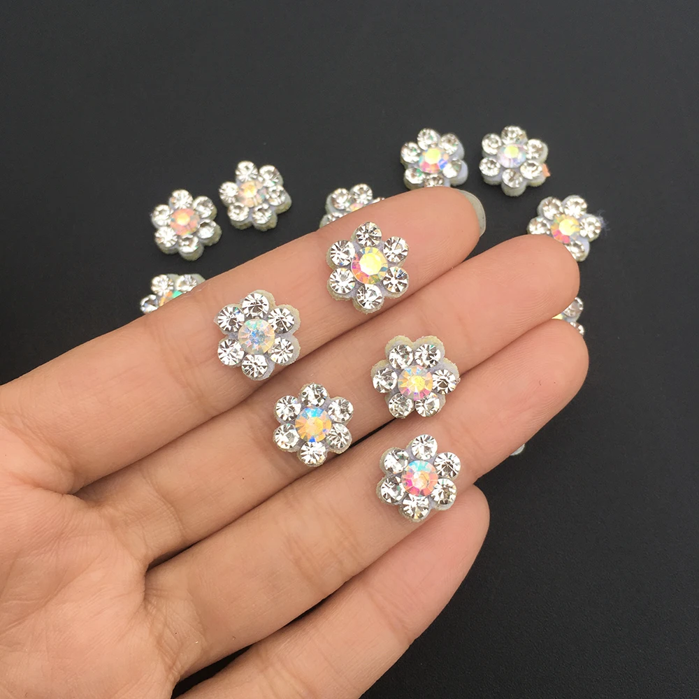

50pcs 3D Sew-On Diy Patch Cute Patches for Clothing Flower Patches Sew on Patches Pearl Applique Rhinestone Flowers