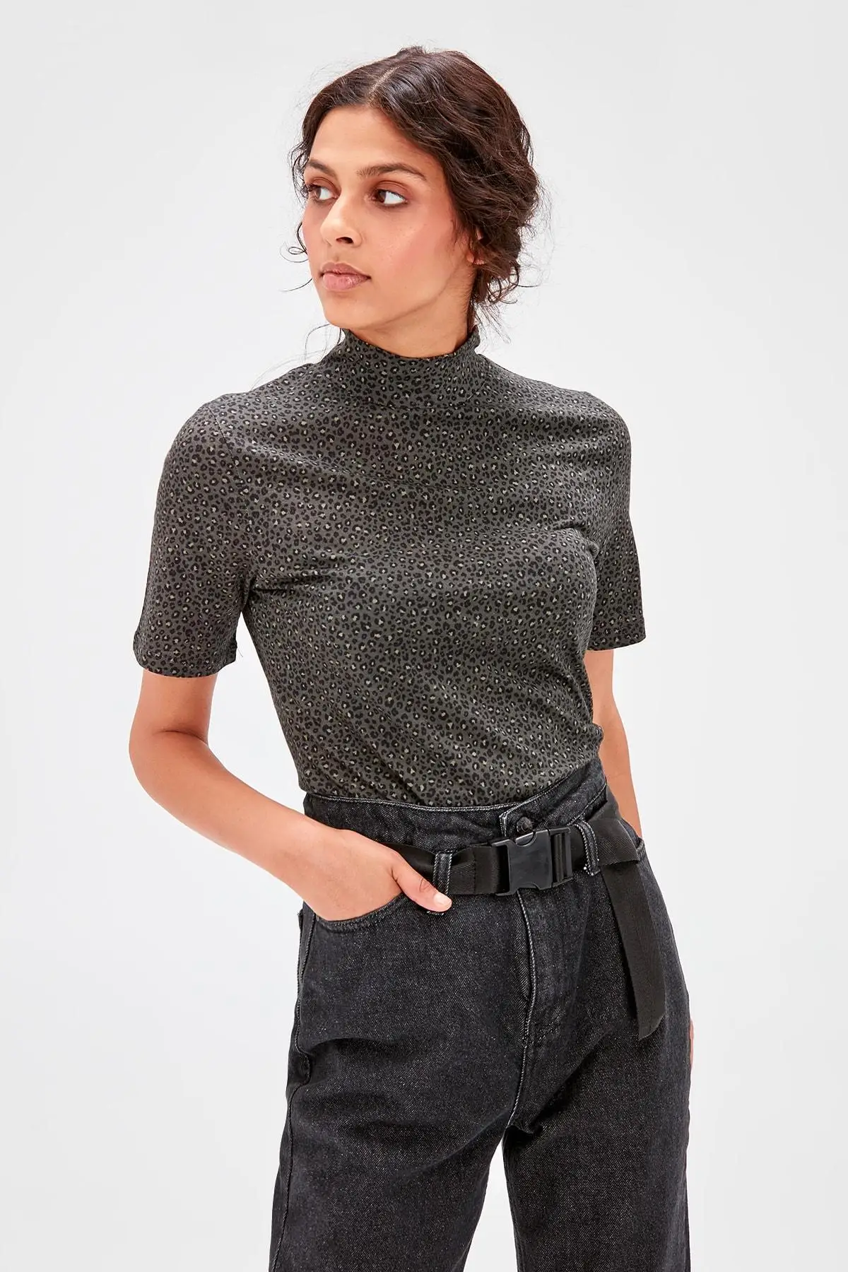 Зеленая трикотажная блузка TWOAW20BZ0767 | Женская одежда