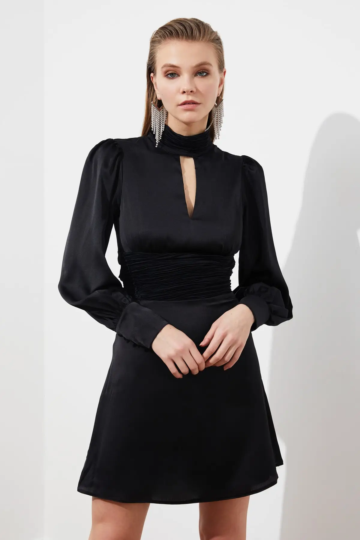 

Trendyol Sleeve Detail Dress TPRSS20EL1149