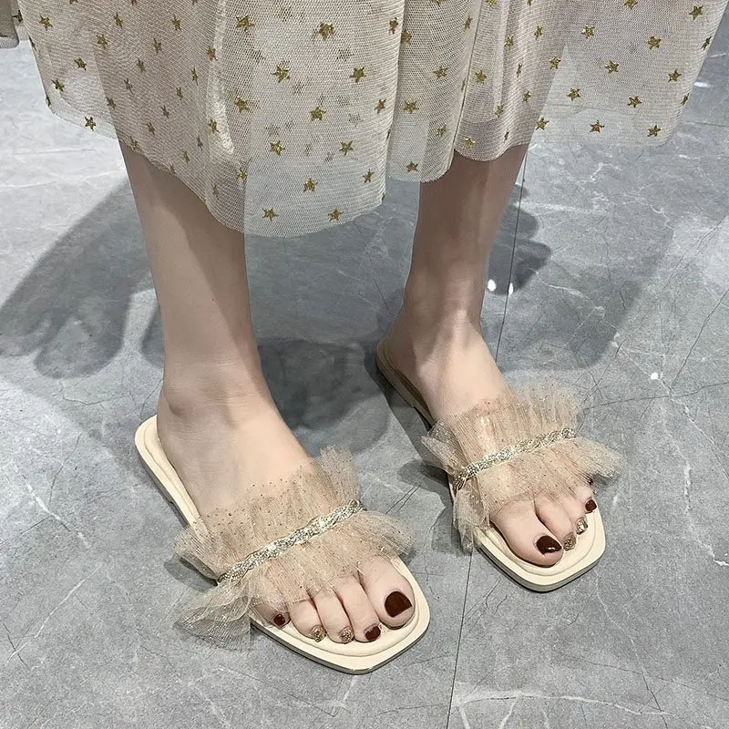 

Flat Shoes Female Med Ladies' Slippers Luxury Slides Square Toe Slipers Women Jelly Flip Flops Summer Designer 2021 Soft