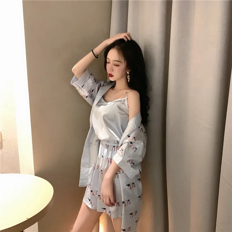 Женские пижамы с рисунком халат шорты на бретельках модные летние из трех