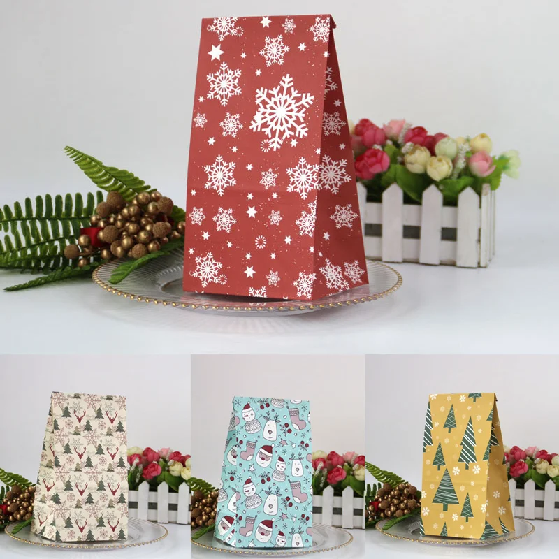

24Pcs Chiristmas Kraft Paper Bags Gift Candy Goodie Treat 4 Style Paper Snack Bags New Durable Cute Christmas Packing Lunch Bags