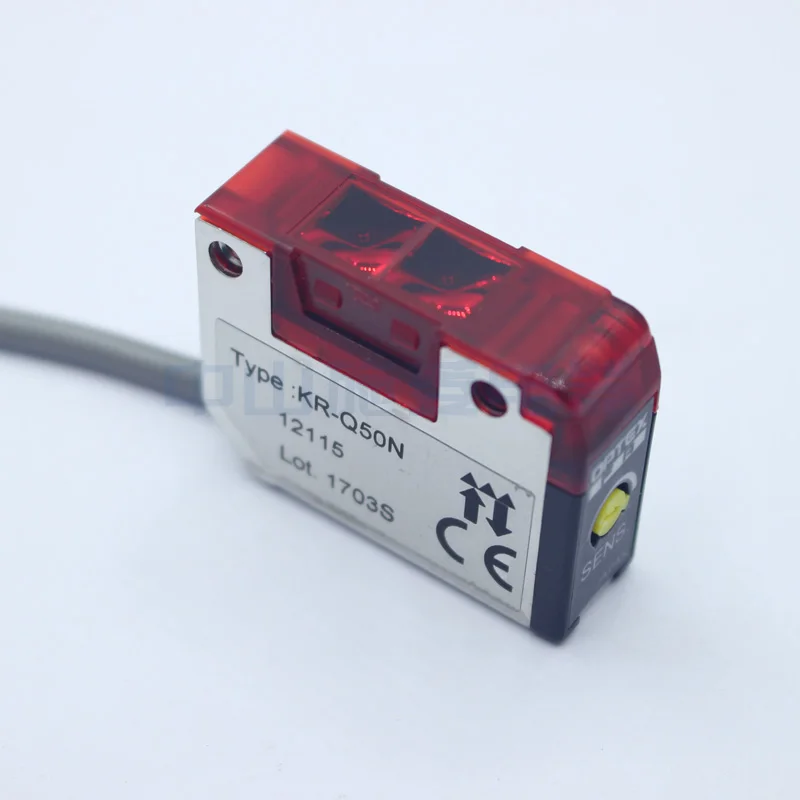 Точечный новый оригинальный японский фотоэлектрический переключатель KR-Q50N KR-Q50P KR-Q50NW