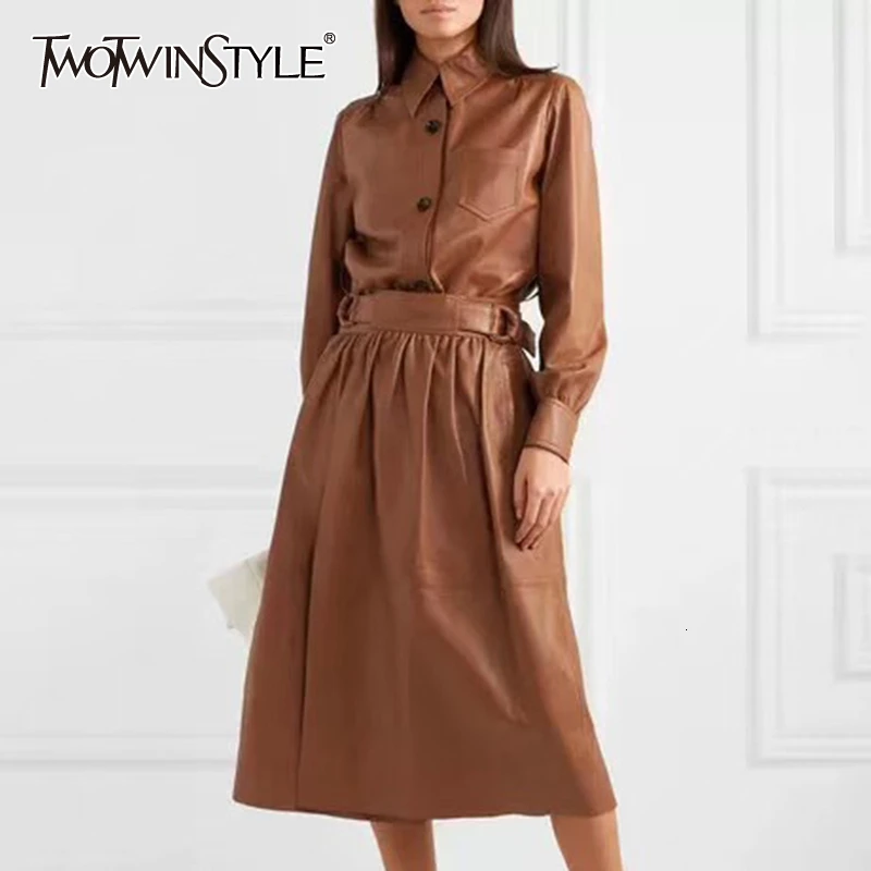 TWOTWINSTYLE, комплект из 2 предметов из искусственной кожи для женщин, воротник с лацканами, рубашки с длинными рукавами, высокая талия, с поясом, юбки, Новинка осени
