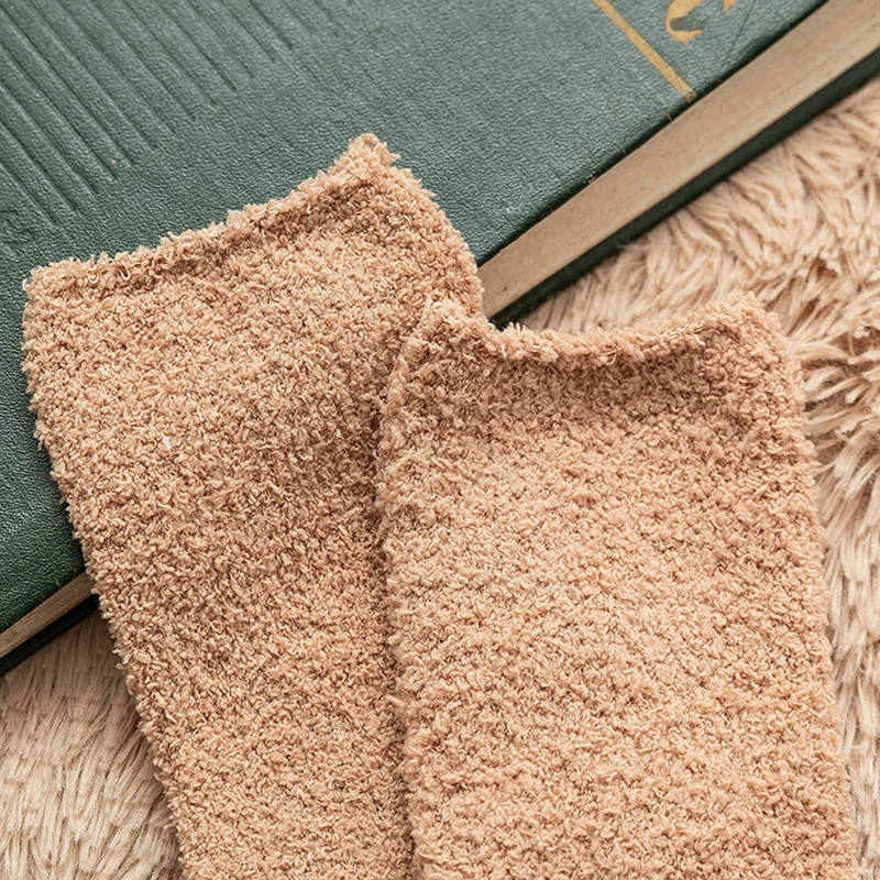 

Pure Color Soft Sock for Men Winter Coral Velvet Fluffy Bed Socks Home Floor Slipper Keep Warm 1Pair Thickening Men Socks